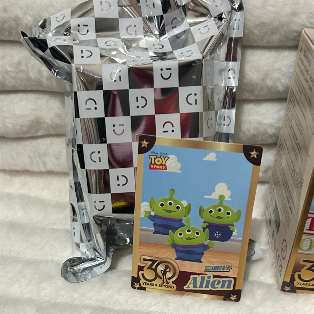 Miniso Pixar Toy Story-Alien - Picture 7 of 7